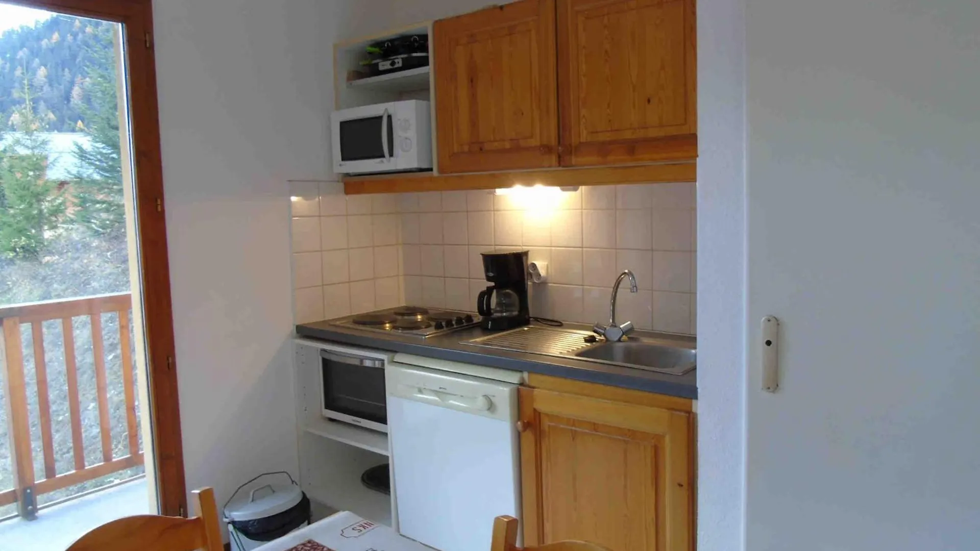 Appartement Cosy A Valfrejus, 200M Des Pistes, Balcon Ouest, 6 Pers, Cuisine Equipee, Draps Inclus - Fr-1-561-23 Lägenhet
